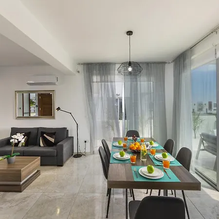 Alasia Villa
